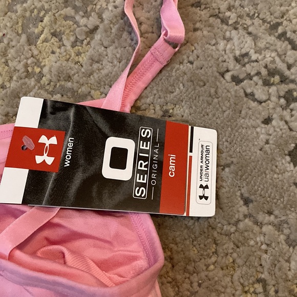 NWT Women’s Pink Under Armour Athletic Tank with built in bra - Picture 7 of 7